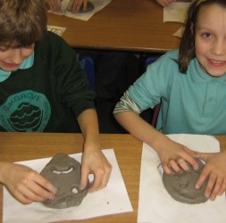 Making our theatre masks