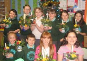 Eco-club Christmas table centrepieces