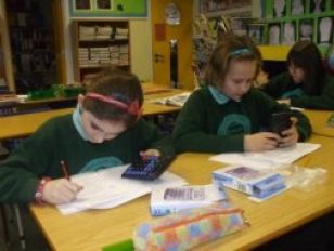 KS2 children complete their mid year testing